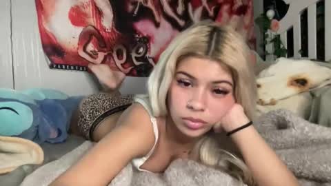 Snapshot of httpxarii chatting on 14, 3, 2026 httpxari online show from 14, 3, 2026