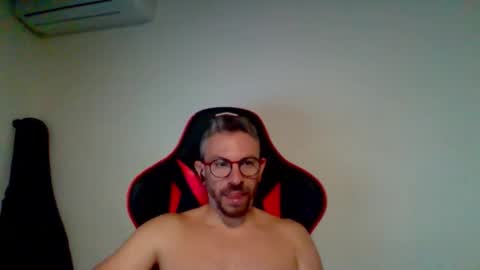 huge__cumshot online show from 28, 10, 2025