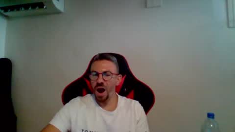 huge__cumshot online show from 15, 7, 2026