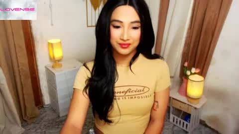 Snapshot of hugeasiancockandrea chatting on 3, 11, 2025 drea online show from 3, 11, 2025