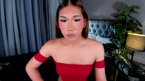 Snapshot of hugecockasianprincess chatting on 13, 7, 2026 Lexy online show from 13, 7, 2026