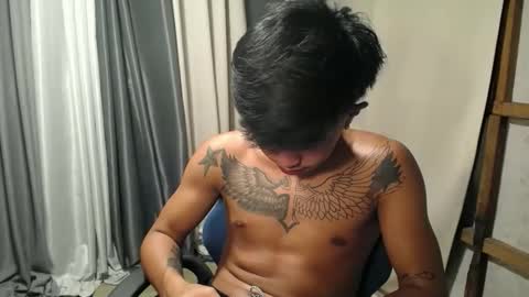 hugecockchristian online show from 16, 11, 2025