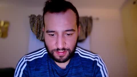 Snapshot of hugedicktop chatting on 24, 10, 2025 Big Dick Top online show from 24, 10, 2025