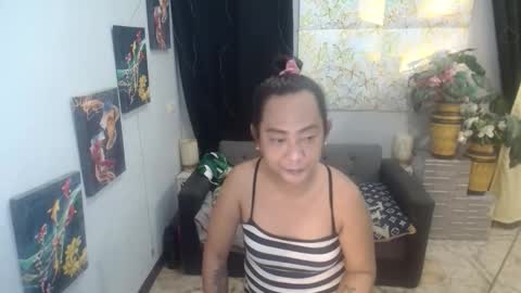 hugejuicyhotdog online show from 17, 9, 2025