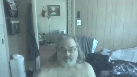 Snapshot of huggybear566 chatting on 27, 4, 2026 lonely huggy bear online show from 27, 4, 2026