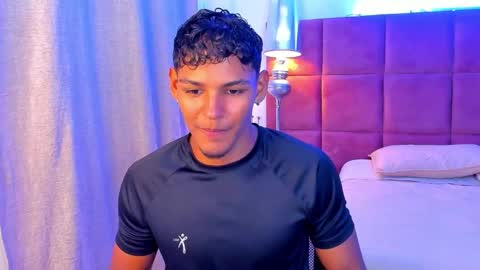 Snapshot of hugo_cano chatting on 2, 12, 2025 Hugo Cano online show from 2, 12, 2025