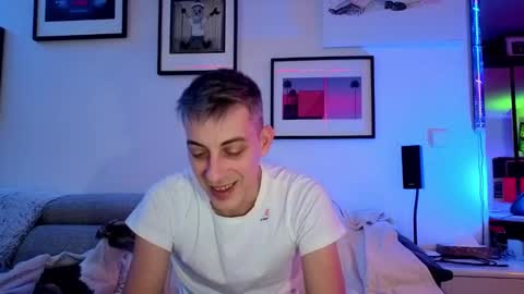 Hugo online show from 12, 1, 2025