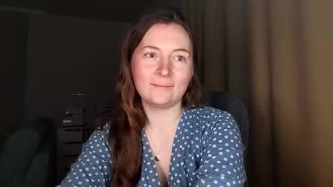 Snapshot of humpygrey chatting on 30, 4, 2026 HumpyGrey online show from 30, 4, 2026