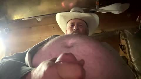 Snapshot of hung34u chatting on 8, 5, 2026 hung34u online show from 8, 5, 2026