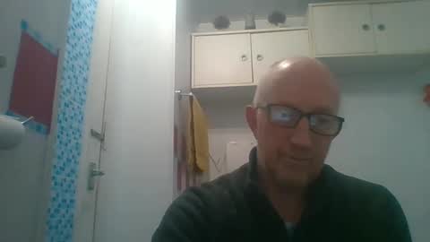 Snapshot of hung69foryou chatting on 15, 12, 2024 hung69foryou online show from 15, 12, 2024