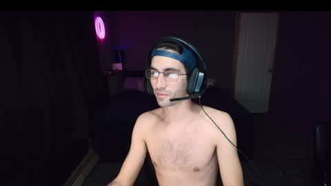 Snapshot of hungbidad666 chatting on 7, 12, 2024 FootLover online show from 7, 12, 2024