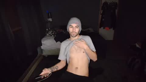 Snapshot of hungbidad666 chatting on 15, 12, 2024 FootLover online show from 15, 12, 2024