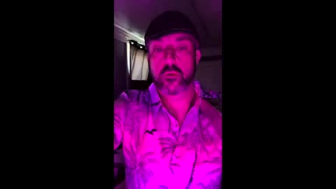 hungitalian40 online show from 8, 4, 2026