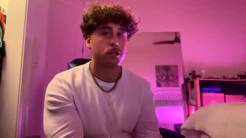 Snapshot of hungkingg22 chatting on 7, 3, 2025 hungkingg22 online show from 7, 3, 2025