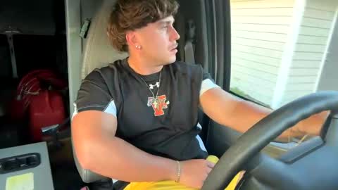 Snapshot of hungkingg22 chatting on 7, 3, 2025 hungkingg22 online show from 7, 3, 2025