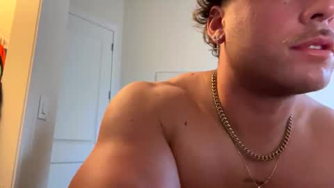 Snapshot of hungkingg22 chatting on 9, 3, 2025 hungkingg22 online show from 9, 3, 2025