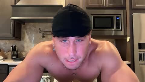 Snapshot of hungkingg22 chatting on 7, 10, 2025 hungkingg22 online show from 7, 10, 2025