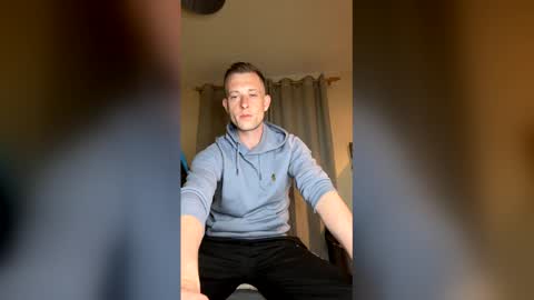 Snapshot of hungteasex chatting on 18, 4, 2026 HungTeaseX online show from 18, 4, 2026
