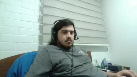 Snapshot of hungweeb chatting on 4, 4, 2026 Rod online show from 4, 4, 2026