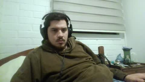 Snapshot of hungweeb chatting on 15, 4, 2026 Rod online show from 15, 4, 2026