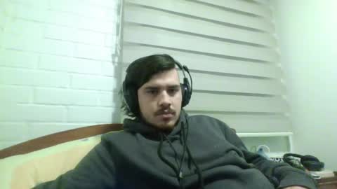 Snapshot of hungweeb chatting on 11, 5, 2026 Rod online show from 11, 5, 2026