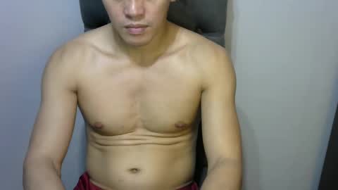 Snapshot of hunkpinoy16 chatting on 14, 10, 2025 Thehunkpinoy online show from 14, 10, 2025
