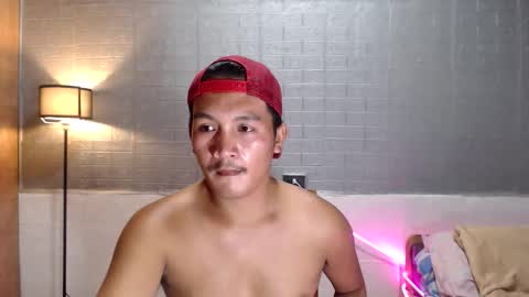 hunkylloyd online show from 4, 3, 2026