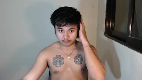 Snapshot of hunkyzeus chatting on 4, 1, 2025 hunkyzeus online show from 4, 1, 2025