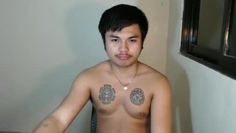 Snapshot of hunkyzeus chatting on 5, 1, 2025 hunkyzeus online show from 5, 1, 2025