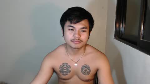 Snapshot of hunkyzeus chatting on 6, 1, 2025 hunkyzeus online show from 6, 1, 2025