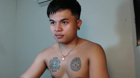 Snapshot of hunkyzeus chatting on 8, 1, 2025 hunkyzeus online show from 8, 1, 2025