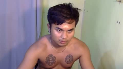 Snapshot of hunkyzeus chatting on 28, 11, 2025 hunkyzeus online show from 28, 11, 2025