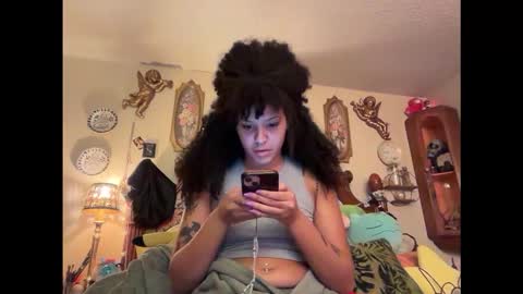 Snapshot of hunnybunbun666 chatting on 18, 12, 2025 bunni girl online show from 18, 12, 2025