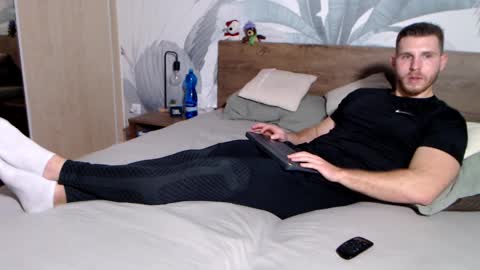 Hunter Bridges online show from 12, 1, 2025