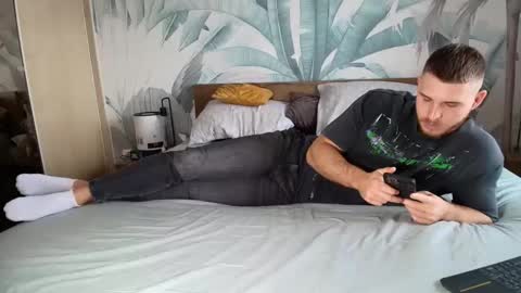 Hunter Bridges online show from 23, 11, 2025