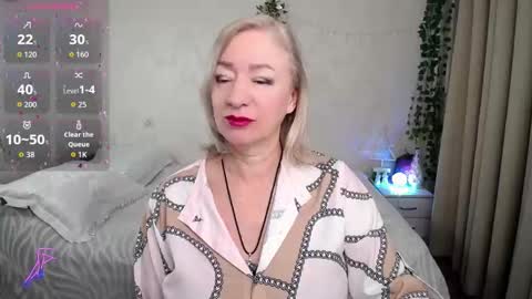 Snapshot of hunters_woman chatting on 15, 12, 2025 Irena online show from 15, 12, 2025