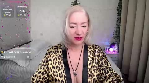 Snapshot of hunters_woman chatting on 19, 12, 2025 Irena online show from 19, 12, 2025