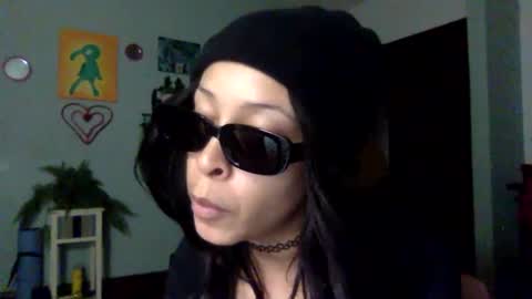 Snapshot of hunyybunz chatting on 31, 1, 2025 Goddess Hunyy online show from 31, 1, 2025