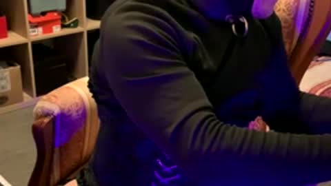 Snapshot of hupko chatting on 17, 12, 2025 Peterr online show from 17, 12, 2025