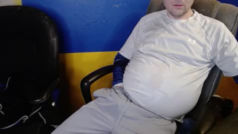 Huskyguy online show from 31, 12, 2024