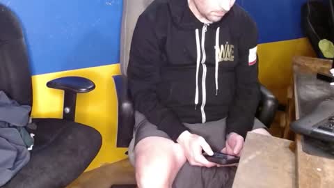 Huskyguy online show from 8, 2, 2026