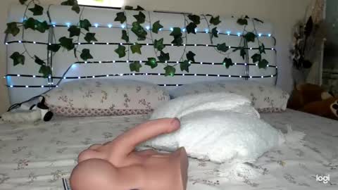 Kayla online show from 9, 4, 2026