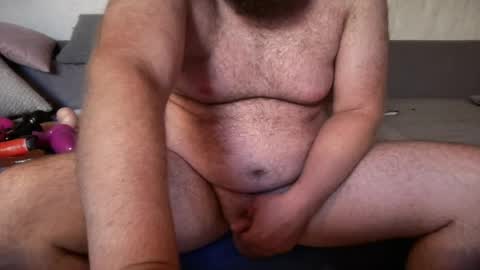 Snapshot of hybride8825 chatting on 25, 6, 2026 hybride8825 online show from 25, 6, 2026