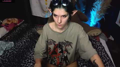 Hyeon Jin online show from 13, 1, 2025