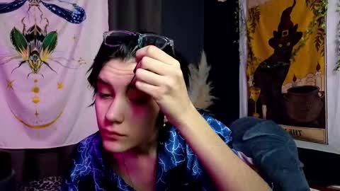 Hyeon Jin online show from 19, 1, 2025