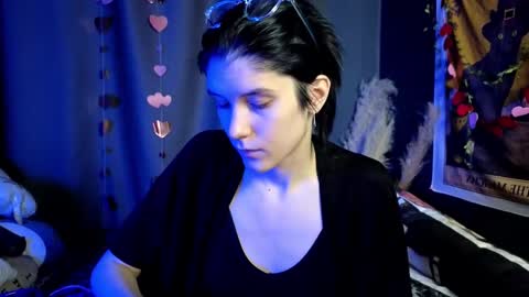 Hyeon Jin online show from 23, 2, 2025