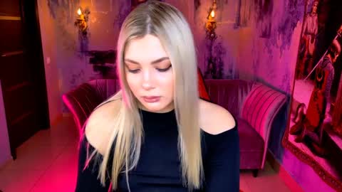 Snapshot of hyileyclark chatting on 18, 5, 2026 hyileyclark online show from 18, 5, 2026