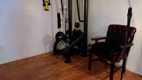 Snapshot of hypno_dick_therapy chatting on 4, 1, 2025 Mr. Frost online show from 4, 1, 2025