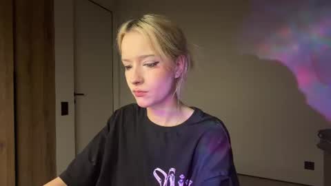 Anny online show from 4, 7, 2026