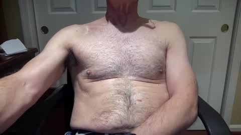 Snapshot of i8bgcq chatting on 5, 2, 2025 The Talented Mr. DILFy online show from 5, 2, 2025